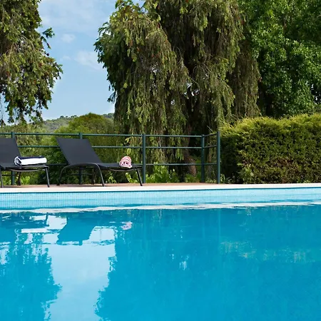 Family With Pool & Huge Garden - Arrabida Trails & Beaches Nearby