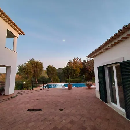 Family With Pool & Huge Garden - Arrabida Trails & Beaches Nearby 빌라 *