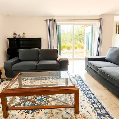 Villa Family With Pool & Huge Garden - Arrabida Trails & Beaches Nearby Setúbal