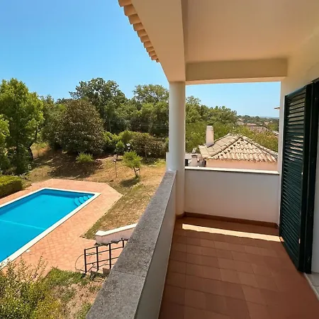 Family With Pool & Huge Garden - Arrabida Trails & Beaches Nearby Setúbal