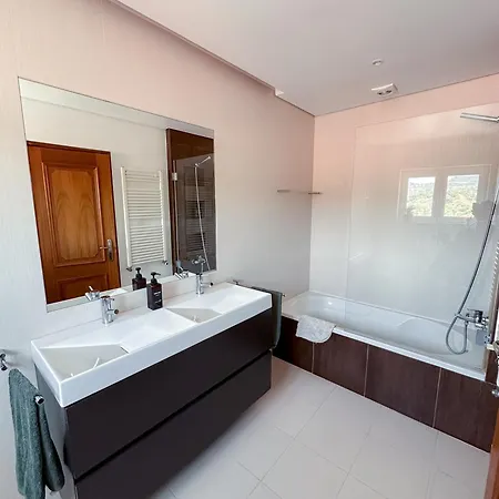 빌라 Family With Pool & Huge Garden - Arrabida Trails & Beaches Nearby