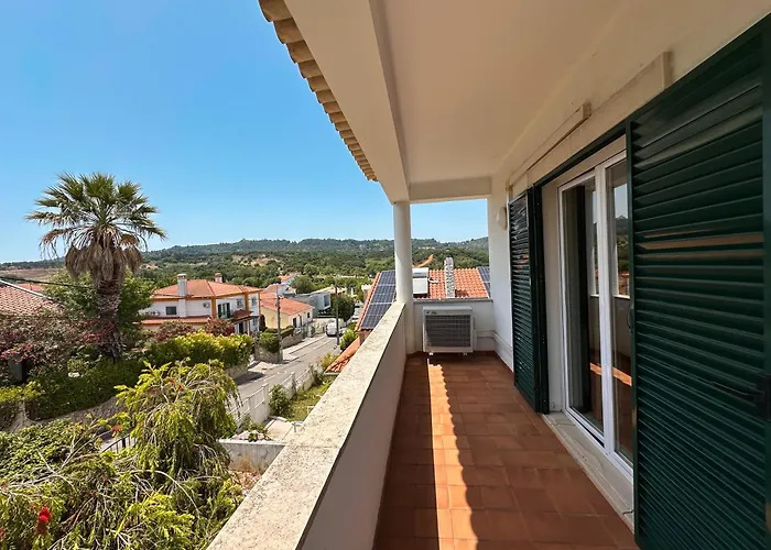 Willa Family With Pool & Huge Garden - Arrabida Trails & Beaches Nearby Setúbal