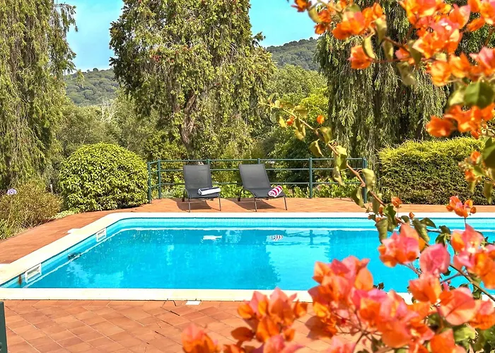 Family With Pool & Huge Garden - Arrabida Trails & Beaches Nearby Willa