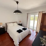 Family With Pool & Huge Garden - Arrabida Trails & Beaches Nearby