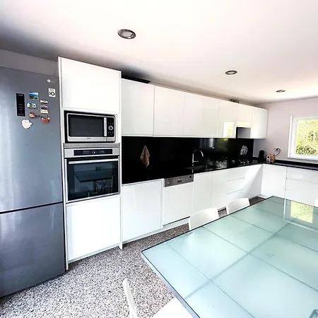 Family With Pool & Huge Garden - Arrabida Trails & Beaches Nearby *