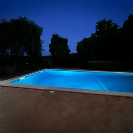 Villa Family With Pool & Huge Garden - Arrabida Trails & Beaches Nearby Setúbal