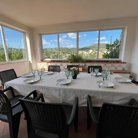 Family With Pool & Huge Garden - Arrabida Trails & Beaches Nearby