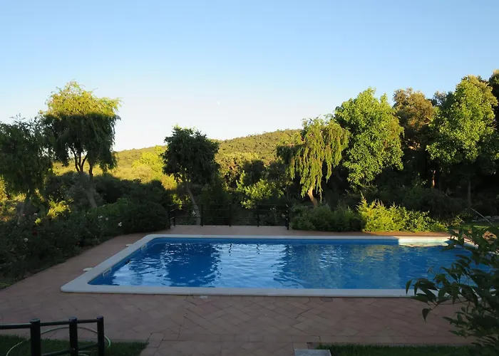 Family With Pool & Huge Garden - Arrabida Trails & Beaches Nearby *